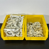 Lot Of Cole Parmer Masterflex Hinged Clamps image 2
